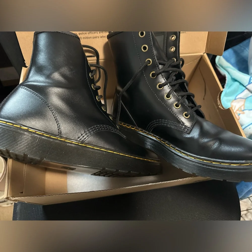 Dr. Martens Zavala Boots 10 - Picture 4 of 9